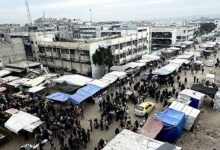 بالأسماء.. تجار محتكرون يضاعفون معاناة المواطنين وارتفاع الأسعار في غزة