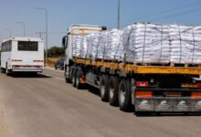 أزمة الغذاء في غزة.. كيف يتحكم “أصحاب التنسيقات” بالأسواق؟