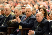 انتقادات لمؤتمر فتح.. عباس يكرّس الواقع وأزمة جوازات الغزيين تتفاقم