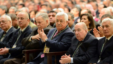 انتقادات لمؤتمر فتح.. عباس يكرّس الواقع وأزمة جوازات الغزيين تتفاقم