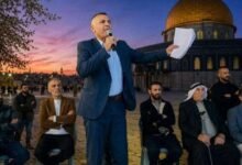 ترشح محمد السويطي للانتخابات المحلية يعيد قضية نزار بنات إلى الواجهة