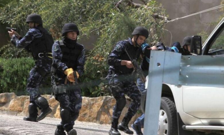 السلطة تواصل حملة اعتقالات واسعة.. أسرى محررون ونشطاء تحت طائلة التعذيب