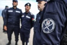 انحدار مرتزقة شبكة أفيخاي بتبرير استهداف الاحتلال لعناصر الشرطة في غزة