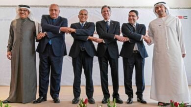 خطاب “الحاضنة السنية” كأداة سياسية لتبرير التطبيع واستهداف المقاومة