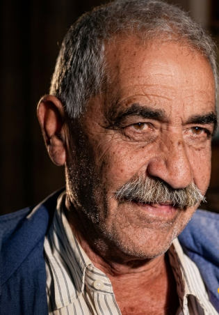 جنازة الجاسوس عبد الحميد الرجوب تفجّر جدلاً واسعاً وتصاعد رفض ظاهرة العملاء