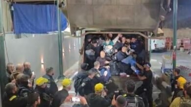 بين البطالة وغياب السلطة.. العمال في الضفة يواجهون مصيرًا صعبًا يوميًا