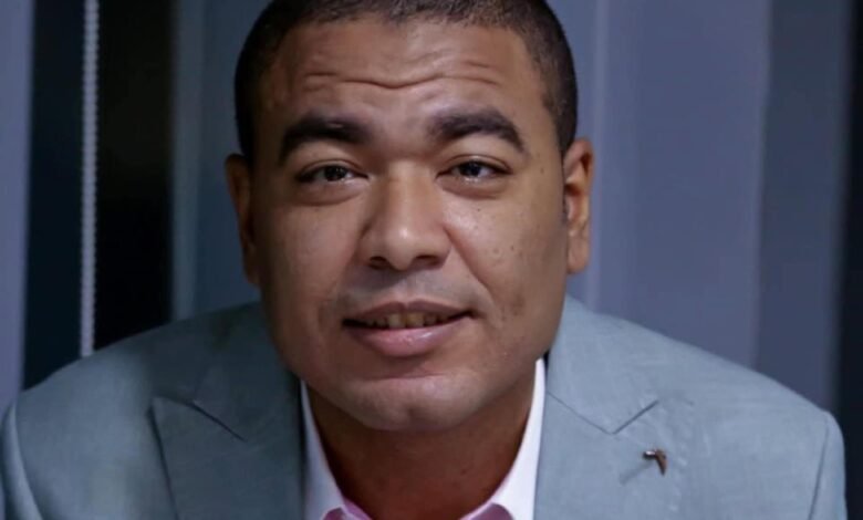 صحفي المخابرات المصرية المدعو أحمد جمعة يتطاول على المقاومة