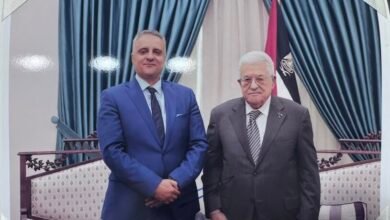 جمال نزال يعلن بنفسه تكليفه الاستمرار ناطقاً باسم فتح