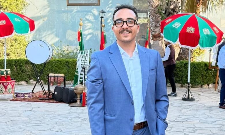 العميل لؤي خالد أبو شاب يطل بوجهه من مدريد عبر جسور نيوز المشبوهة