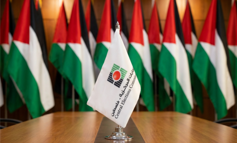 قيادي فتحاوي ينتقد سباق الانتخابات: المطلوب تغيير المسار لا القوائم