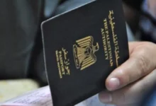 احتجاز أسير محرر مبعد في القاهرة.. أزمة الجوازات تفضح فشل سفارة السلطة