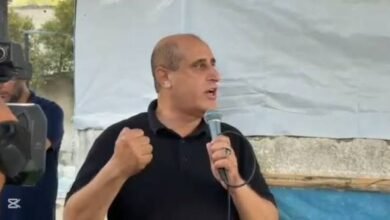 حاتم أبو الحصين يهدد بالتصعيد ويغادر اجتماع فتح بغزة غاضبًا بعد استبعاده