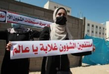 السلطة تحارب غزة وتتخلى عن نصف مليون مستفيد من مخصصات الشؤون الاجتماعية