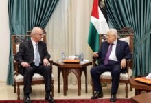 رامي الحمد الله يكرّس تبعية لجنة الانتخابات لمقر المقاطعة في رام الله